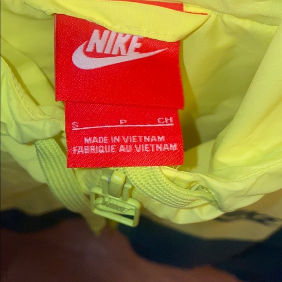 Nike winds breaker retro style - Picture 2 of 2